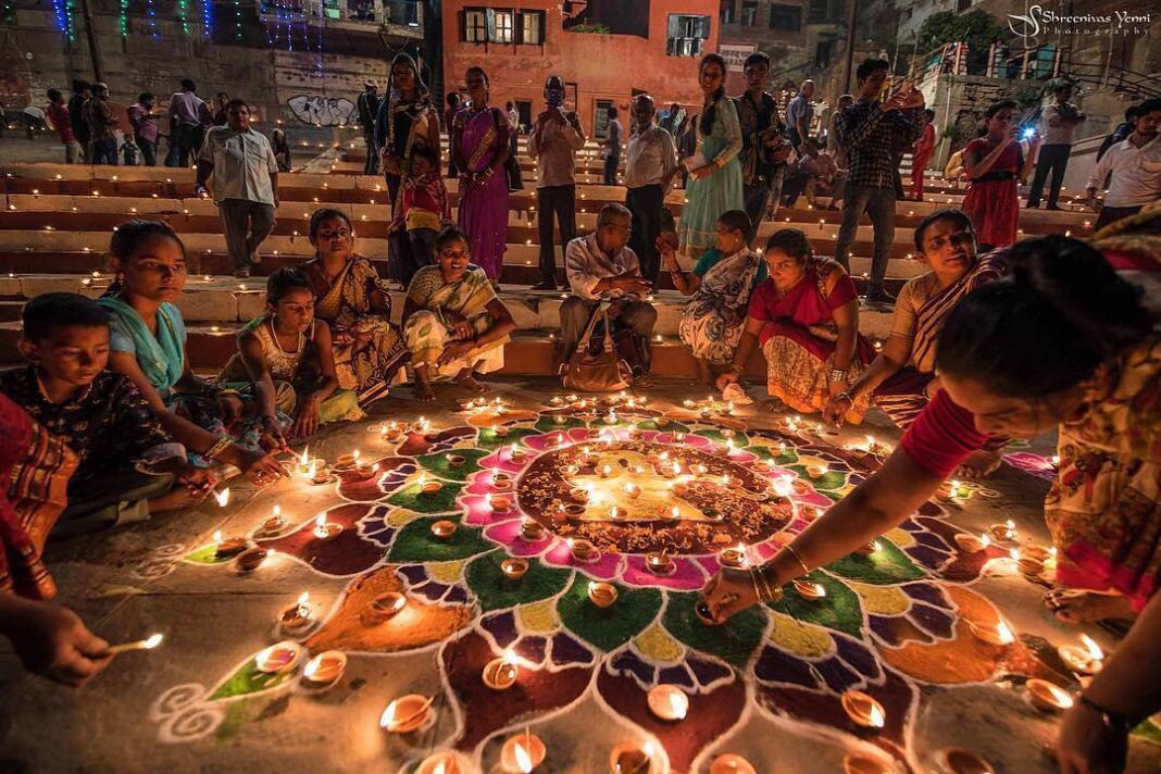 Diwali 2025 Shubh Muhurat: 1 Hour 11 Minutes of Auspicious Time for Lakshmi Puja — Check Choghadiya and Rahu Kaal