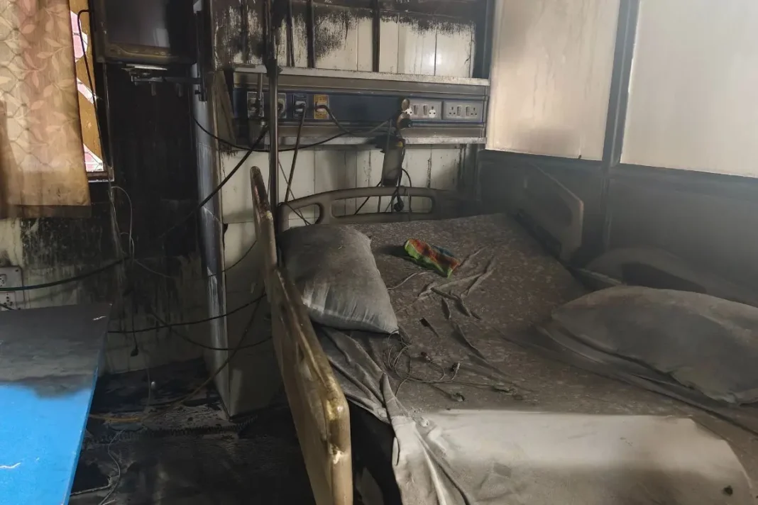 Six Patients Die in Massive Fire at Jaipur’s SMS Hospital ICU; High-Level Probe Ordered